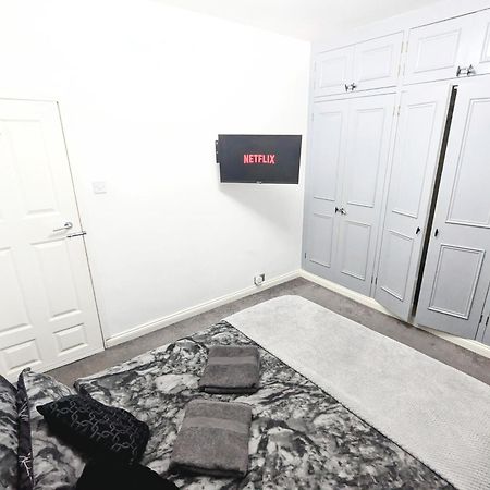 Bromley Serviced Apartments - Beckenham Place Park - London - 2 Bed House - Free Parking - 2 Beds 1 Sofabed Ngoại thất bức ảnh