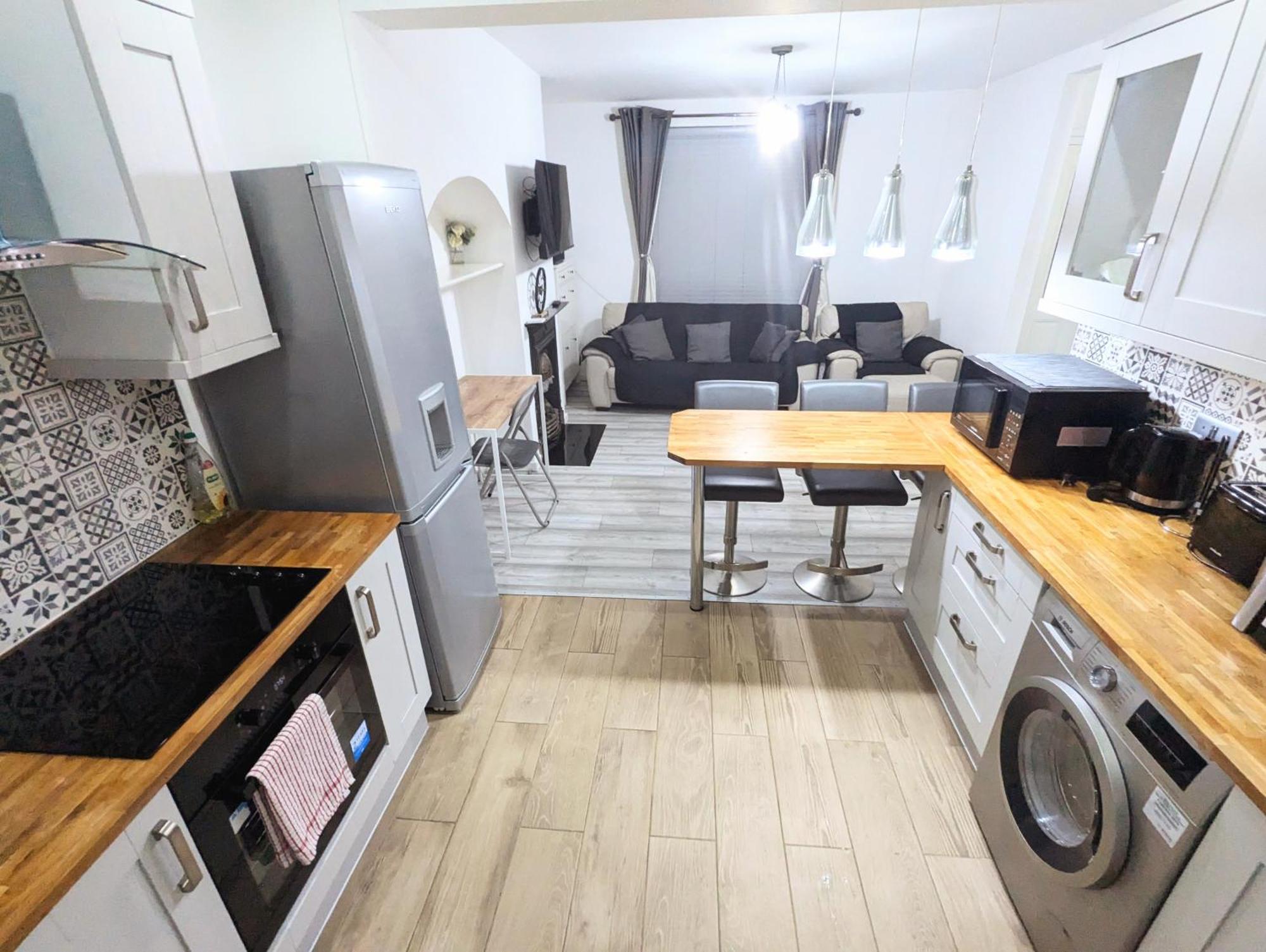 Bromley Serviced Apartments - Beckenham Place Park - London - 2 Bed House - Free Parking - 2 Beds 1 Sofabed Ngoại thất bức ảnh