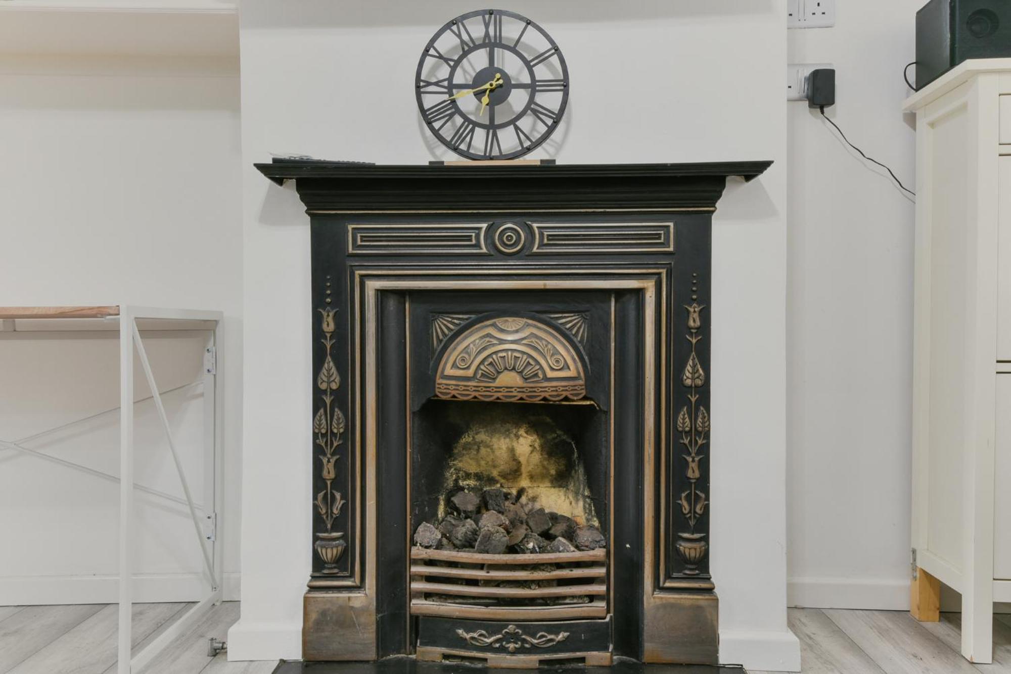 Bromley Serviced Apartments - Beckenham Place Park - London - 2 Bed House - Free Parking - 2 Beds 1 Sofabed Ngoại thất bức ảnh