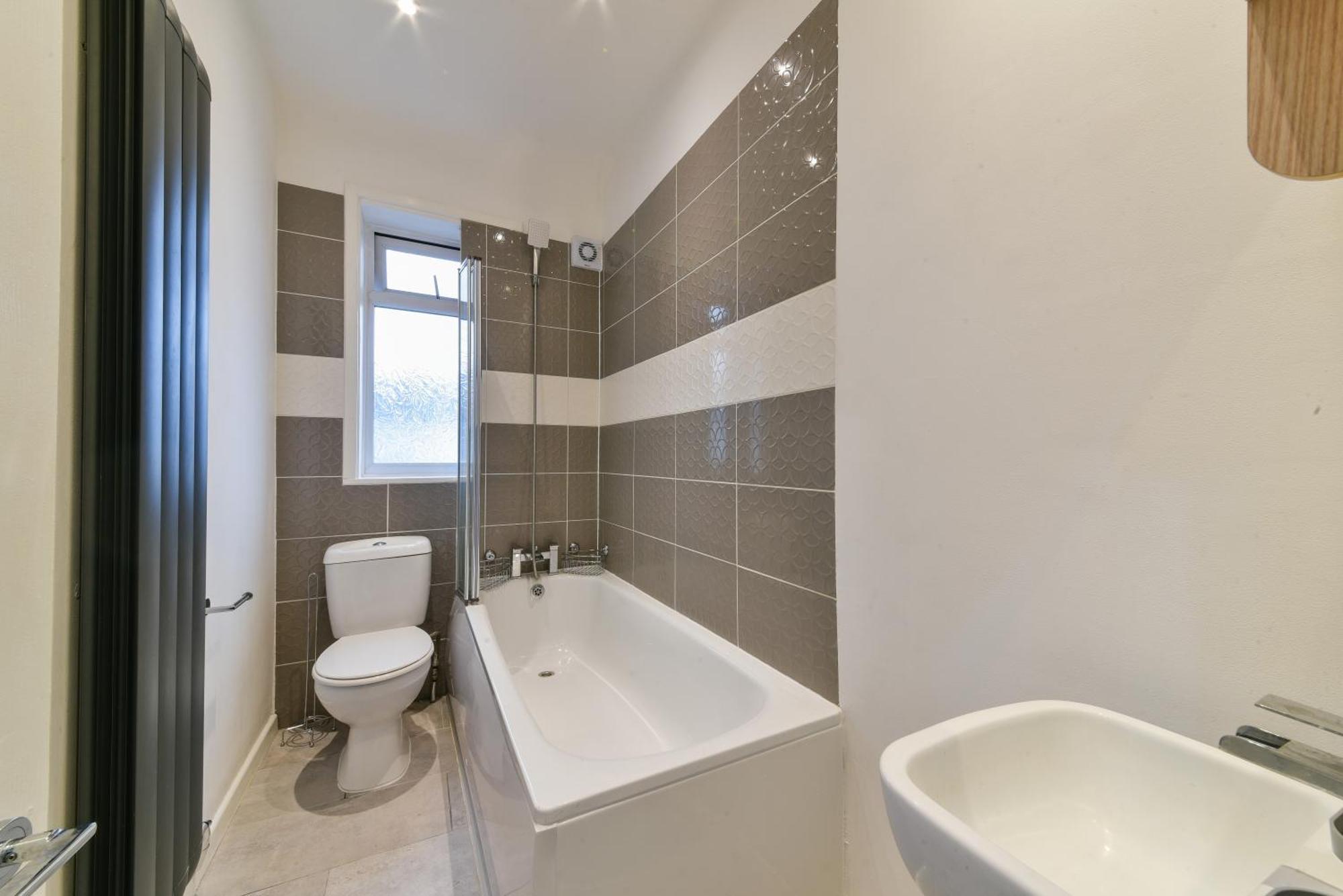 Bromley Serviced Apartments - Beckenham Place Park - London - 2 Bed House - Free Parking - 2 Beds 1 Sofabed Ngoại thất bức ảnh