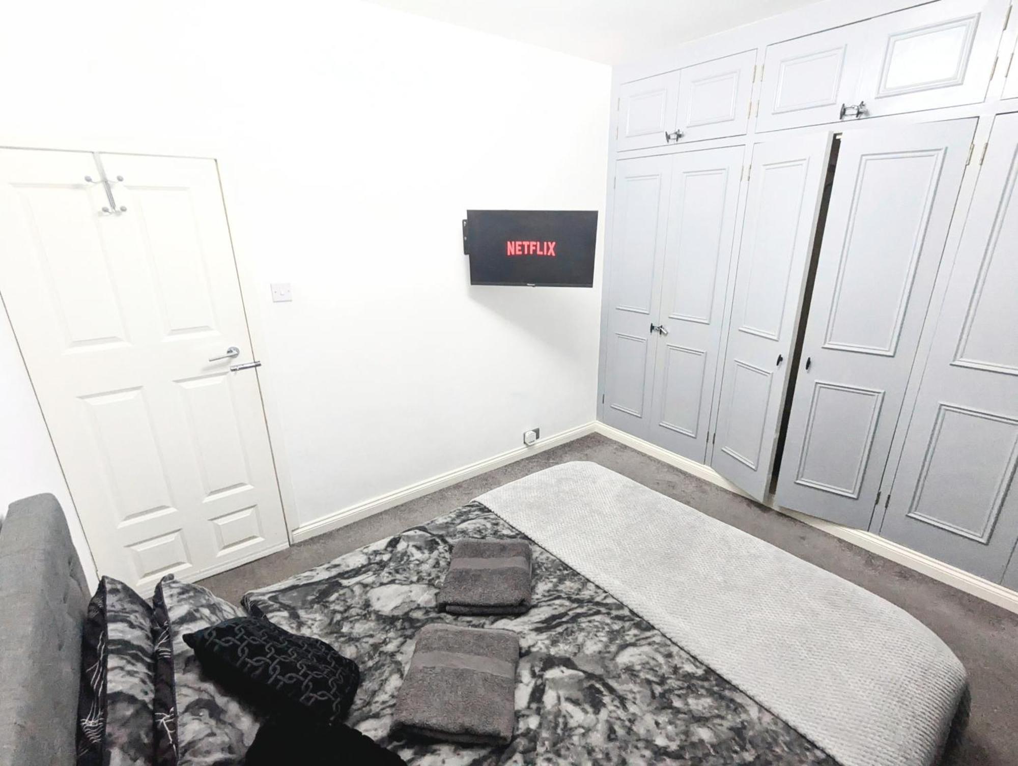 Bromley Serviced Apartments - Beckenham Place Park - London - 2 Bed House - Free Parking - 2 Beds 1 Sofabed Ngoại thất bức ảnh