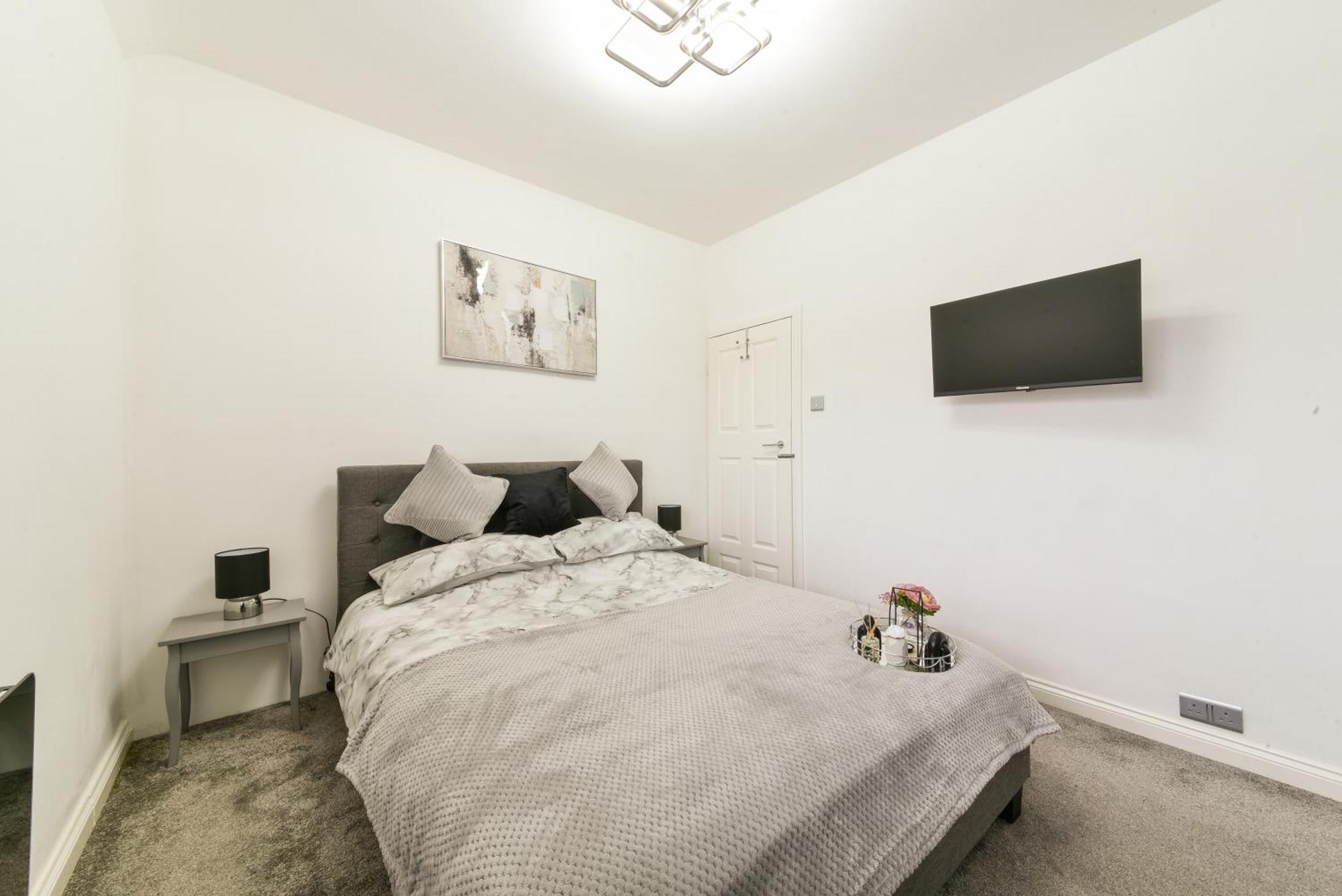 Bromley Serviced Apartments - Beckenham Place Park - London - 2 Bed House - Free Parking - 2 Beds 1 Sofabed Ngoại thất bức ảnh