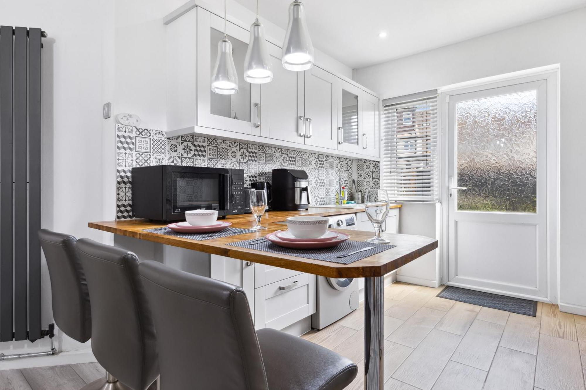 Bromley Serviced Apartments - Beckenham Place Park - London - 2 Bed House - Free Parking - 2 Beds 1 Sofabed Ngoại thất bức ảnh