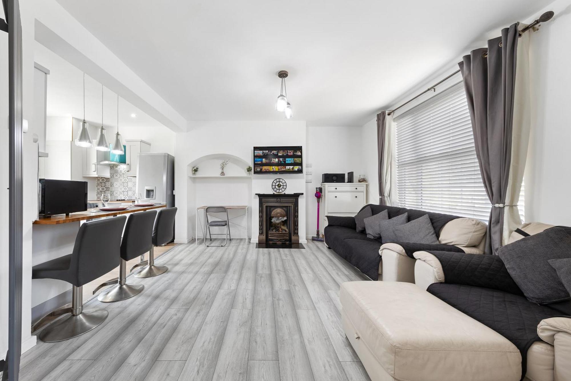 Bromley Serviced Apartments - Beckenham Place Park - London - 2 Bed House - Free Parking - 2 Beds 1 Sofabed Ngoại thất bức ảnh